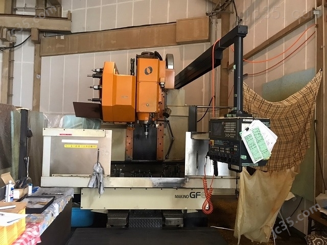 GF6-A20 二手牧野立式加工中心