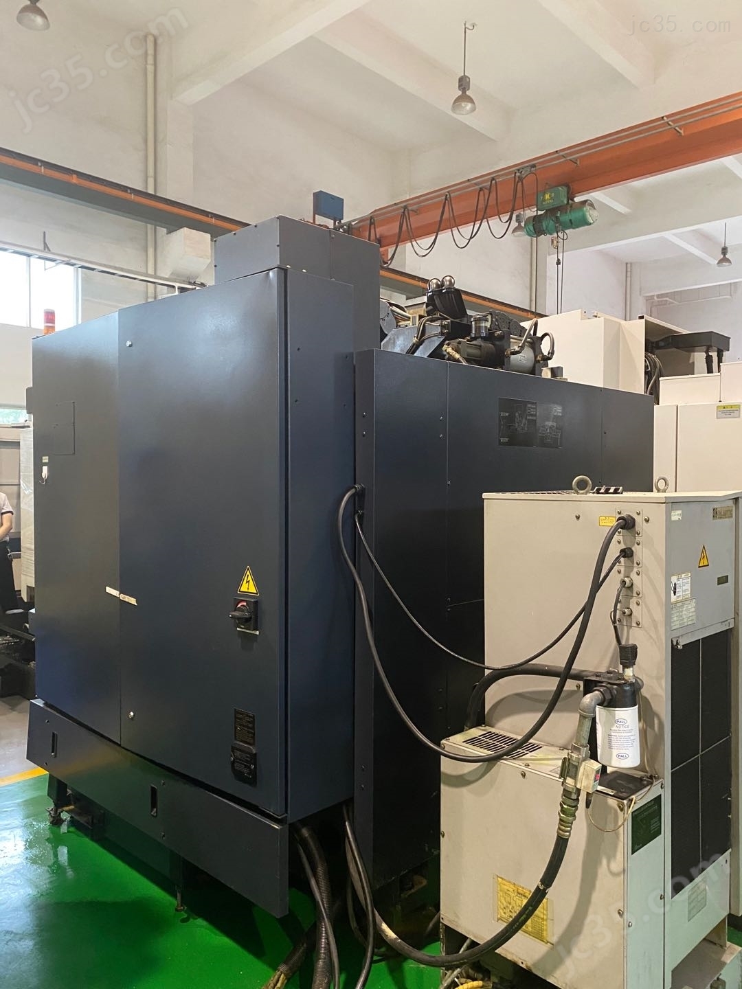 V33 二手日本原装牧野加工中心 - 3