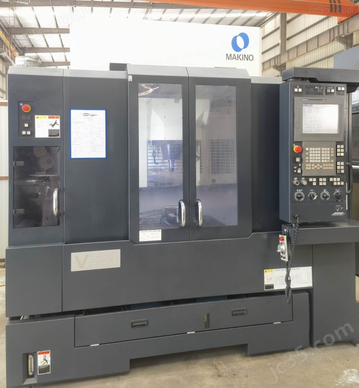 V33i 二手日本牧野MAKINO加工中心V33i - 2