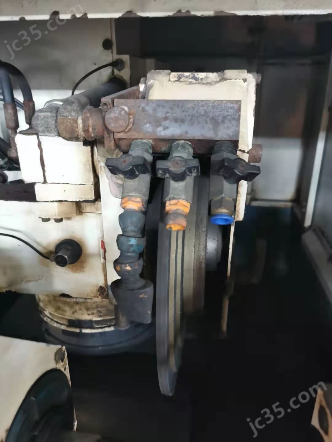 S33 CNC 二手现货瑞士斯图特S33CNC数控外圆磨床 - 3