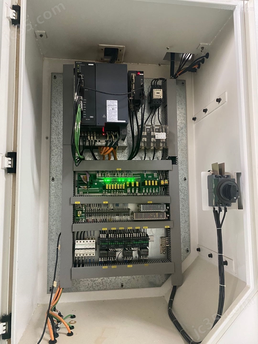 HK-VX740 二手汉刚机械加工中心（Z轴加高） - 2