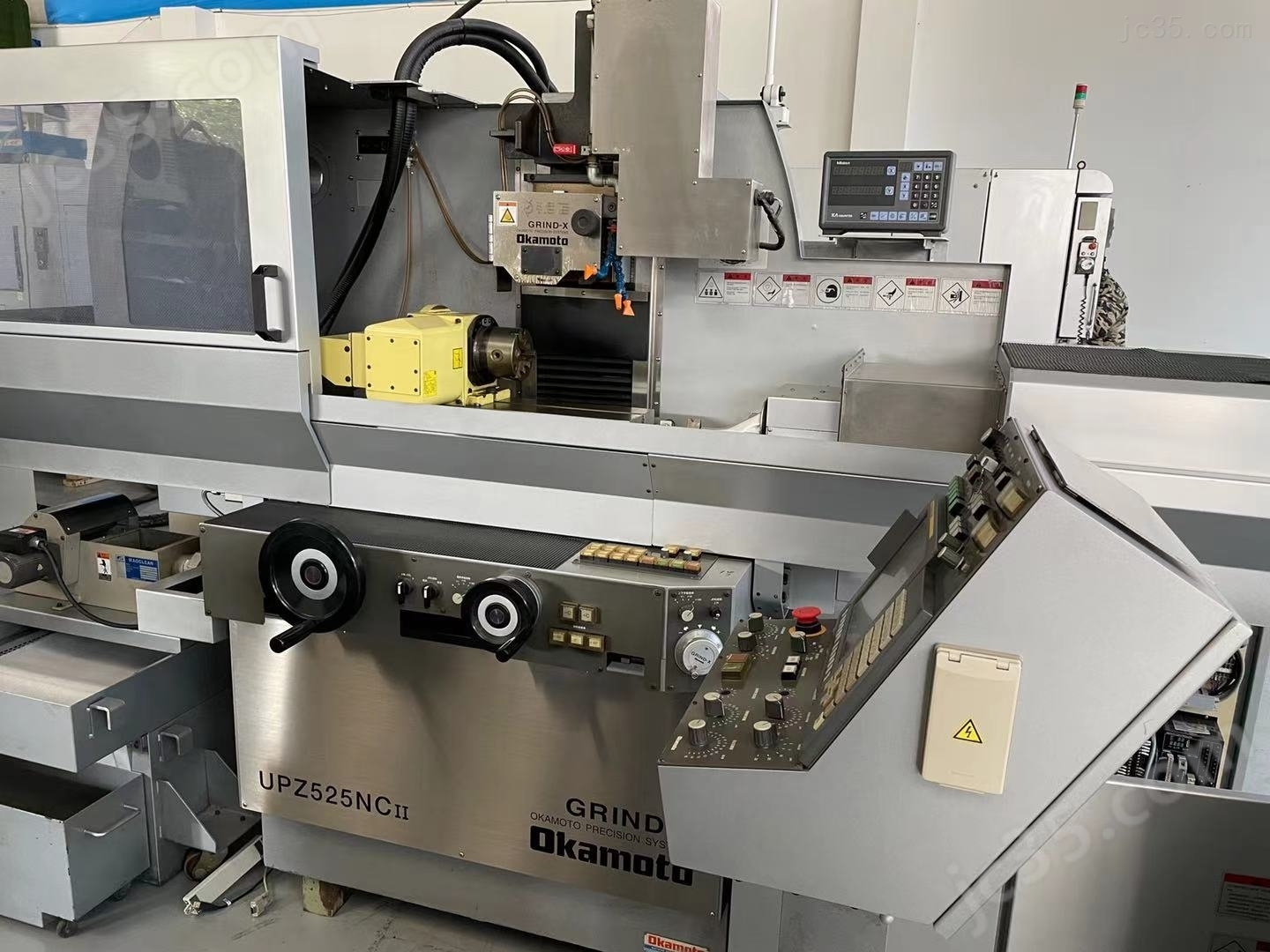 UPZ525NC 二手日本冈本数控平面磨床