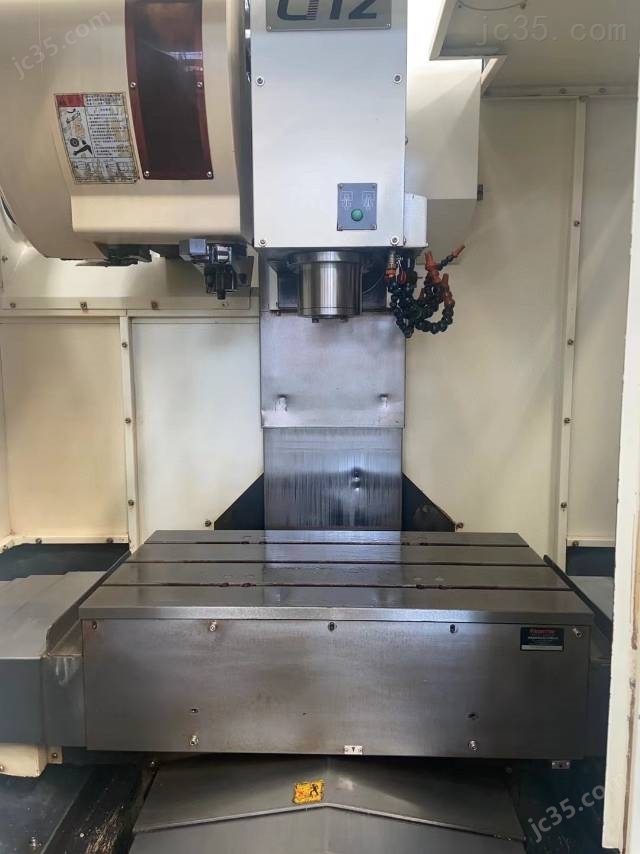 700 二手中国台湾丽驰kv700加工中心