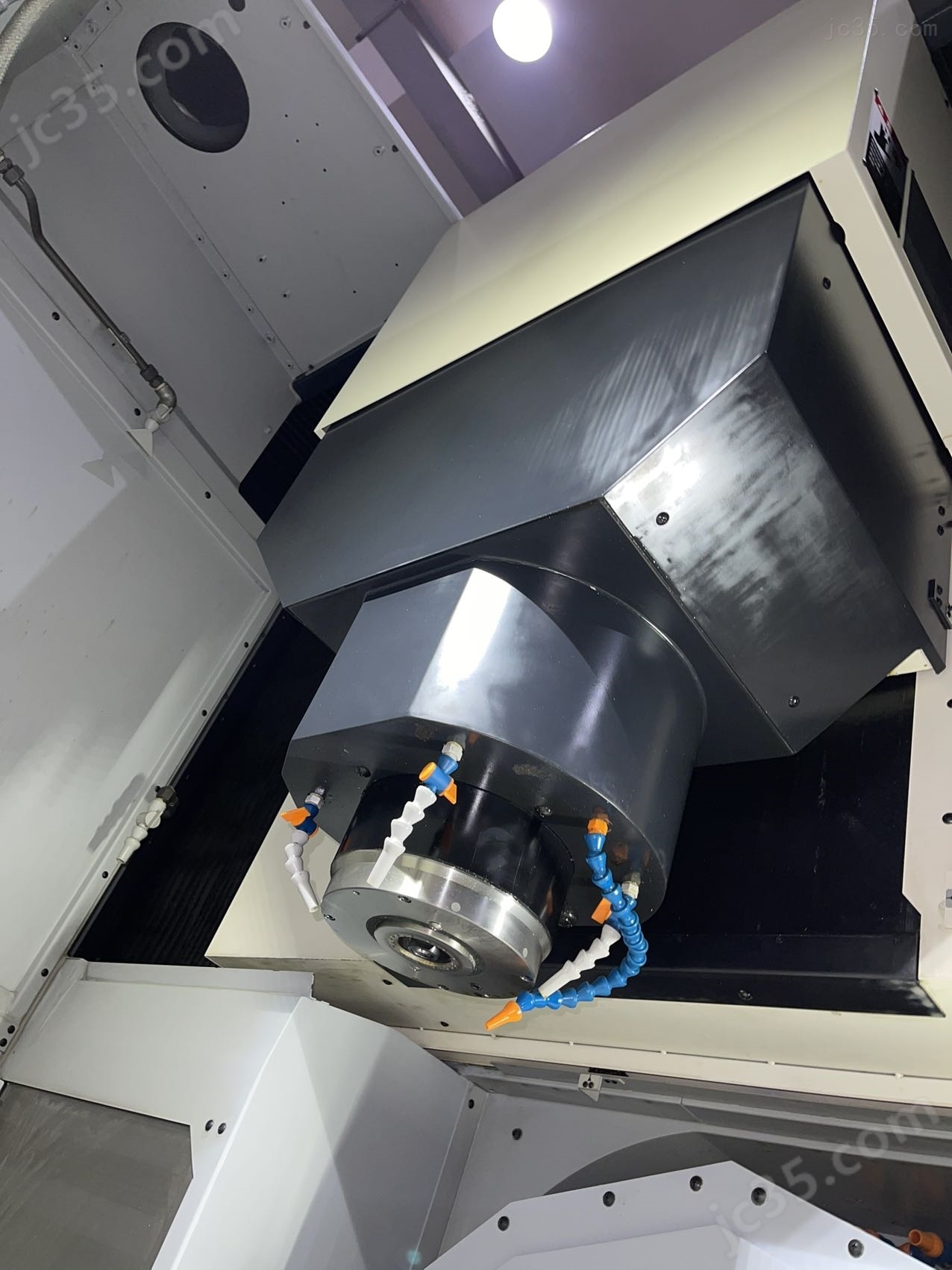 D500 二手顶配日本牧野五轴加工中心 - 4
