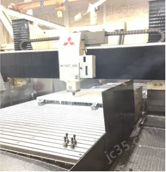 M-V37/30B 二手三菱重工五面加工机