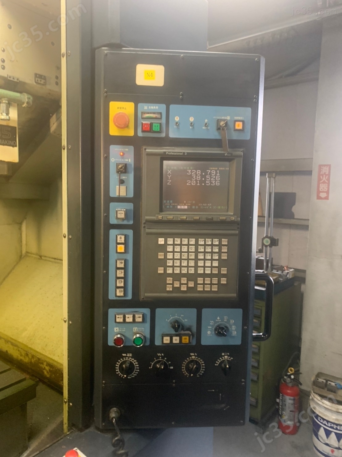 V55 二手牧野立式加工中心 - 3