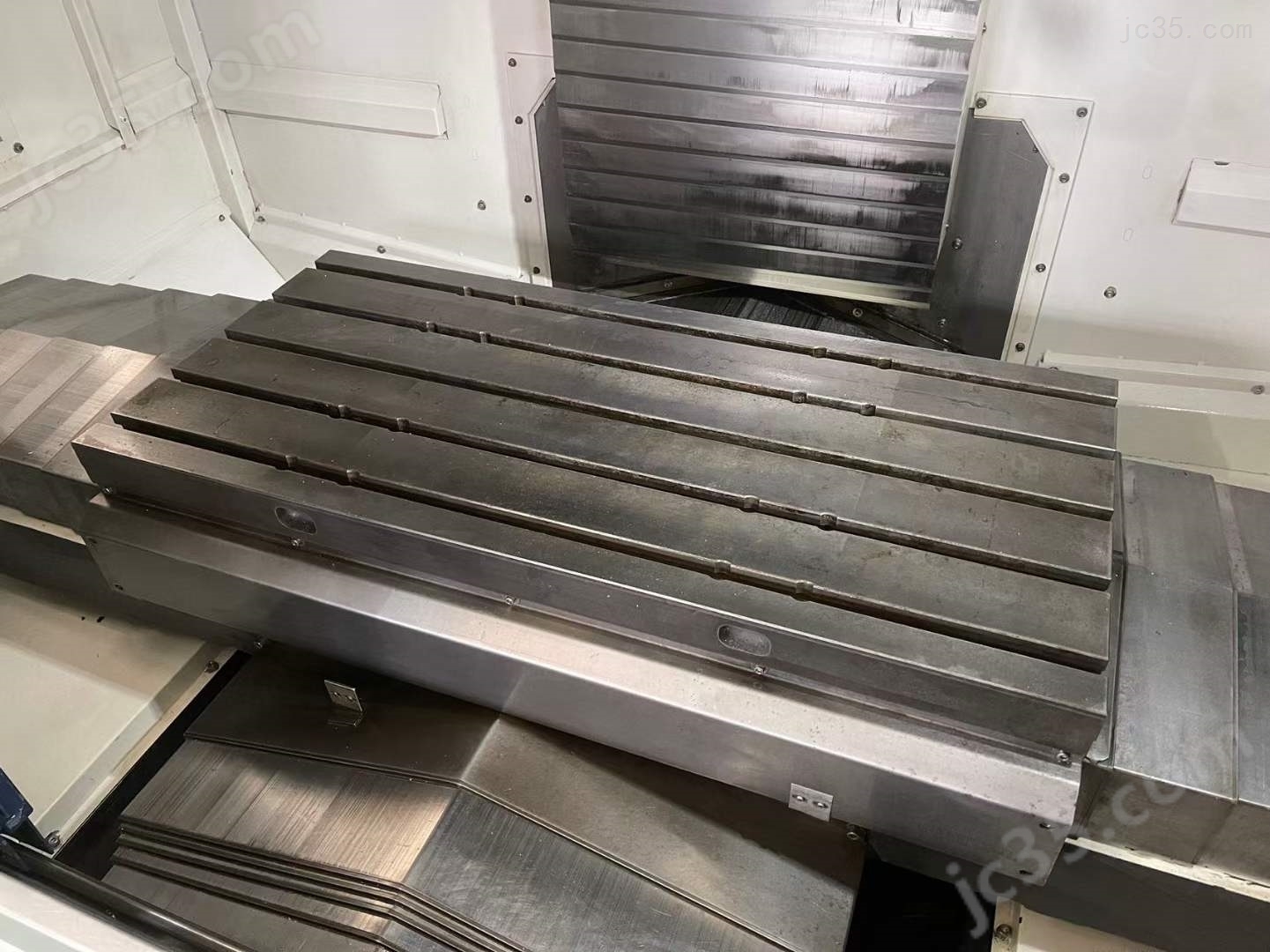TMV-1050Au 二手中国台湾东台TMV-1050Au加工中心