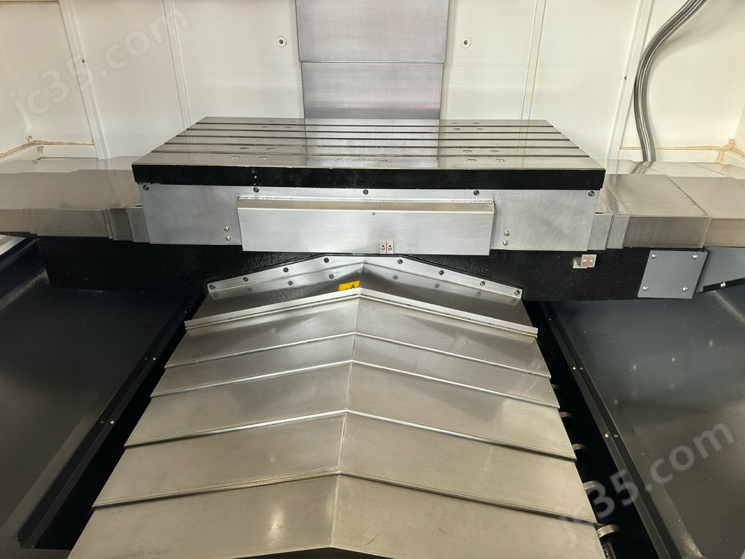 1270 二手台群T-V1270S加工中心