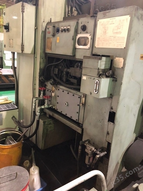 MC-5V 二手Okuma大隈立式加工中心