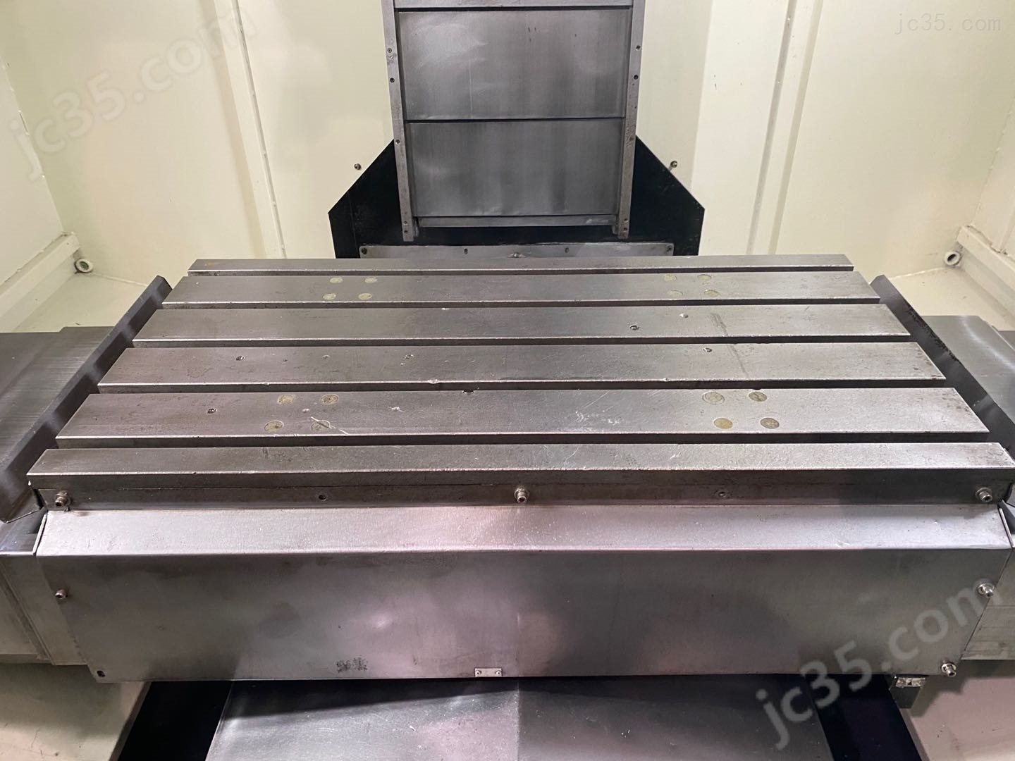 MV-1000 二手中国台湾丽驰加工中心 - 2