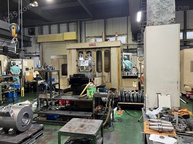 YBM-800N-80APC 二手安田卧式加工中心