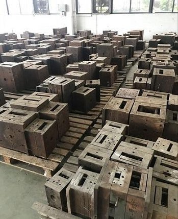 出售东莞二手模胚 二手模架 旧模具 废旧模具回收