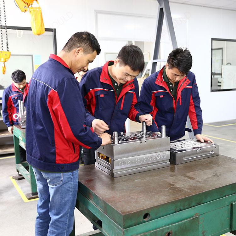 宜泽精密注塑模具设计制造 广东东莞长安包胶注塑模具加工