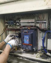 二手旧力劲注塑机改伺服系统 节能省电30%