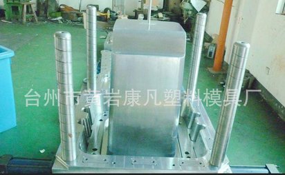 供应注塑塑料模具各型号,垃圾桶模具加工