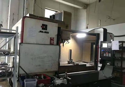 特价转让二手 上海巨精VMC1370立式加工中心
