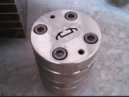 PVC异型材装饰件挤出模具加工定制
