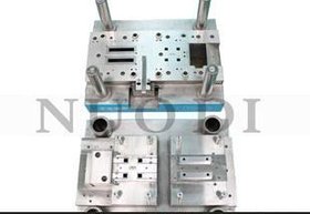 EI 片高冲模具 连续模 级进模 自铆 自扣