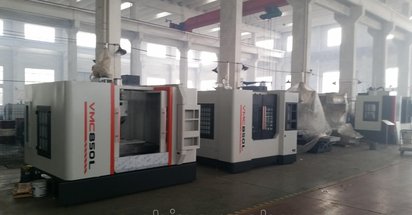 CNC加工中心高速高精加工中心品牌VMC1260立式加工中心