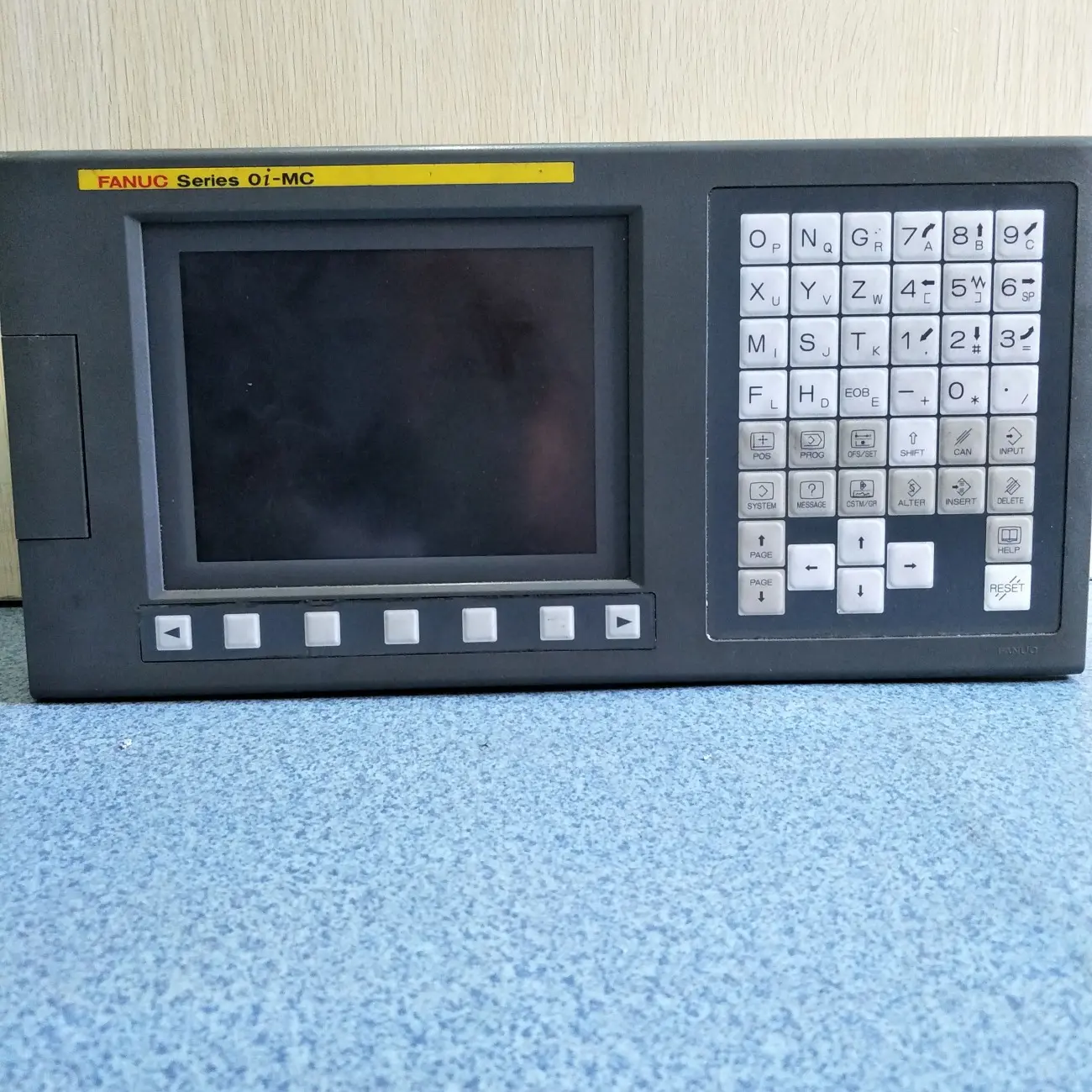 3815583681.jpg