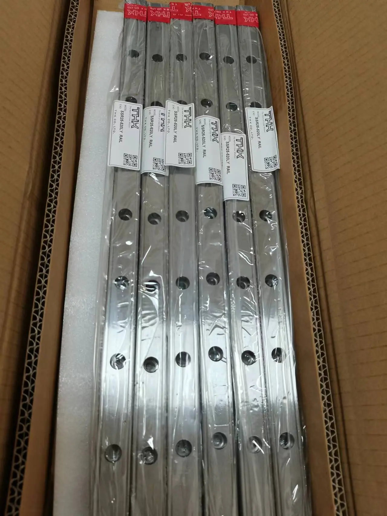 注塑模具加工直线导轨LM-SVR65C法兰滑块THK-SVR65LC - 2