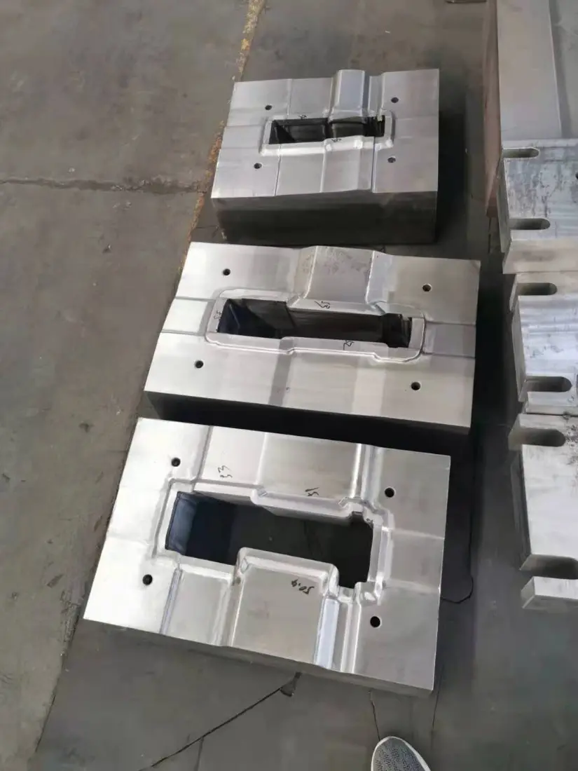 高耐磨性热锻模具钢5crnimov|5crnimov淬火硬化热作模具钢|5crnimov的机械性能