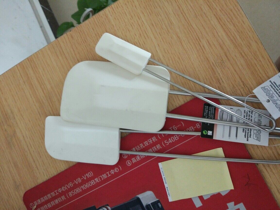 五金包胶模具 硅橡胶模具