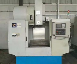 加工厂转型低价出售二手 东台TMV920A立式加工中心