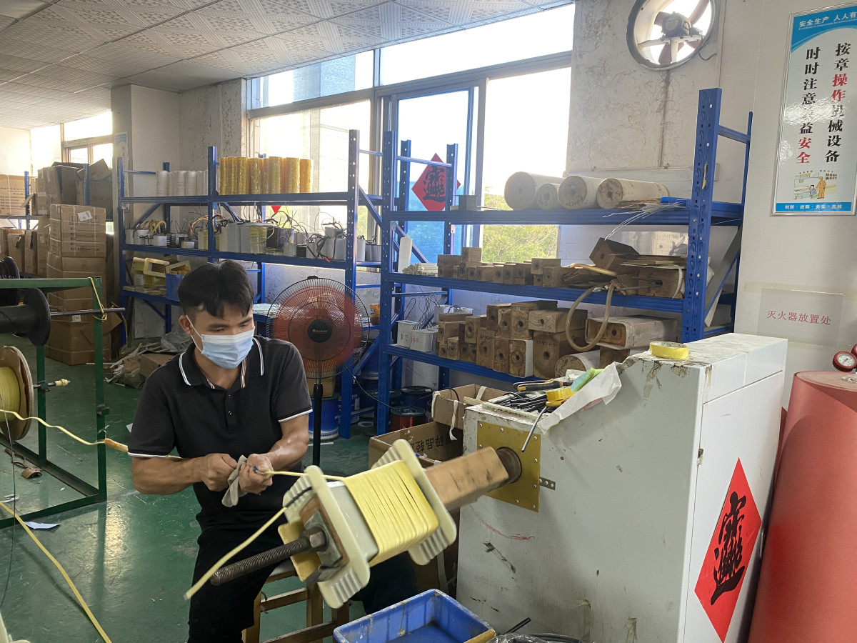 江门CNC多轴加工中心380V转220V稳变压机永盛电气 - 2