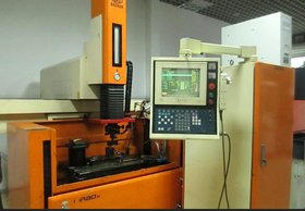 两台TURBO大韩CNC550,CNC430电火花机,