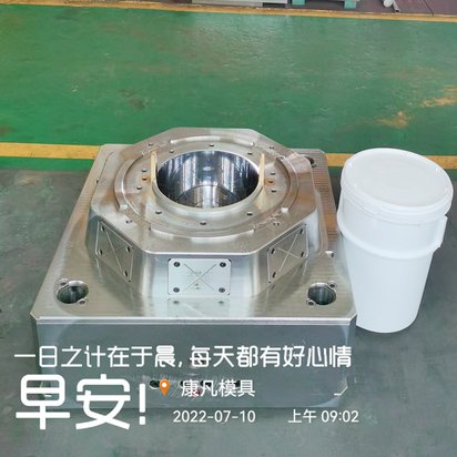 塑料桶模具维修 油桶模具保养 黄岩专业做桶模具厂家