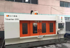 低价出售台中精机205与台湾高峰2米立式CNC加工中心