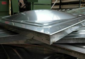 德州飞越精密模具制作不锈钢水箱模具