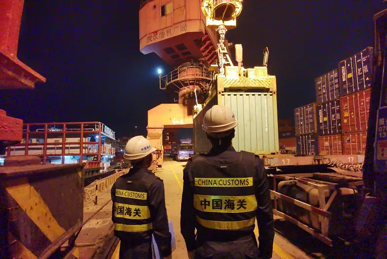 进口二手注塑机准备的单据资料要求,代理进口报关|目的地查验办理