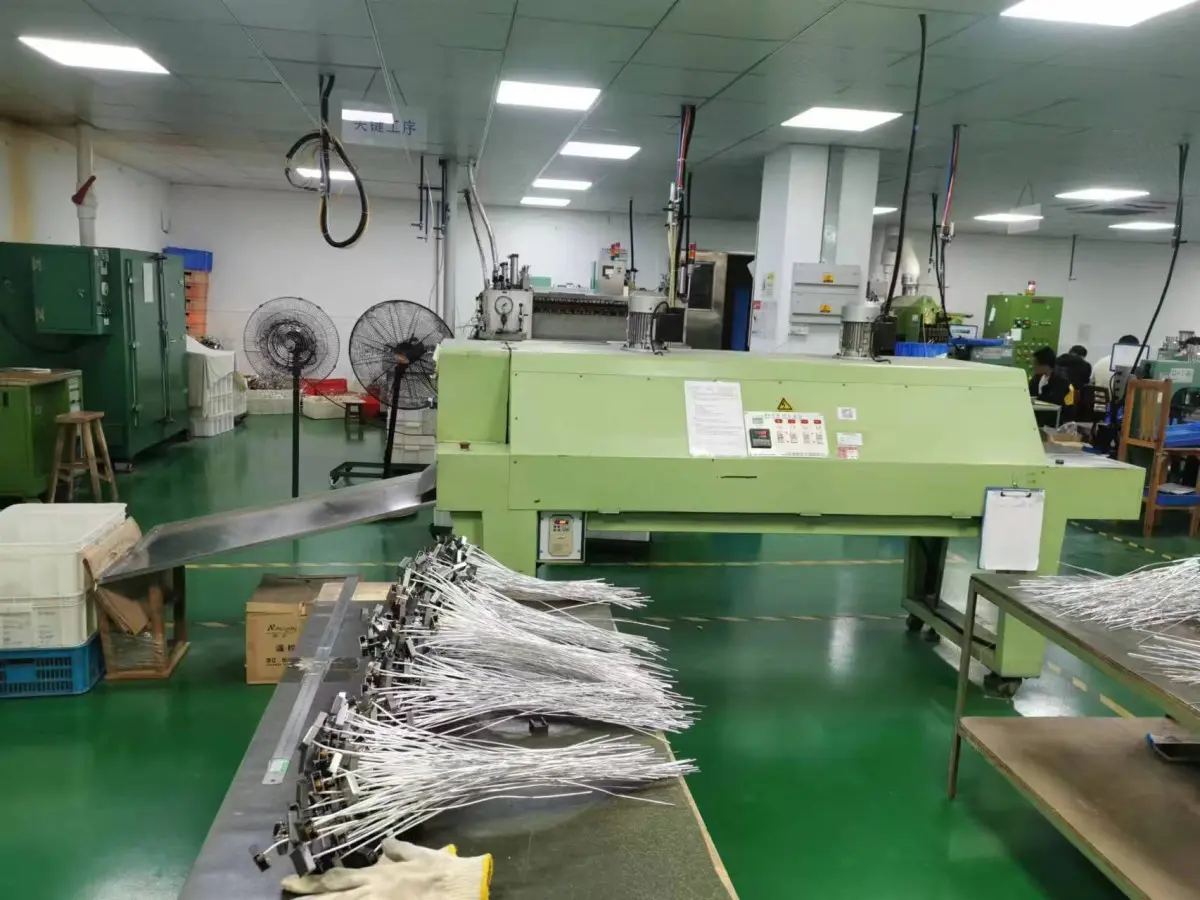 佛山广州钳工劳务派遣 装配钳工模具钳工维修钳工 五金模具机械制造工厂用工 - 2