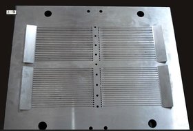 供应塑料模具制造(生产加工) 强大师资团队制作的精致模具