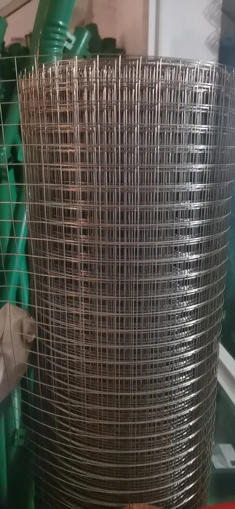 长沙市护网可移动机器人围栏无缝铁丝仓库护栏 - 2