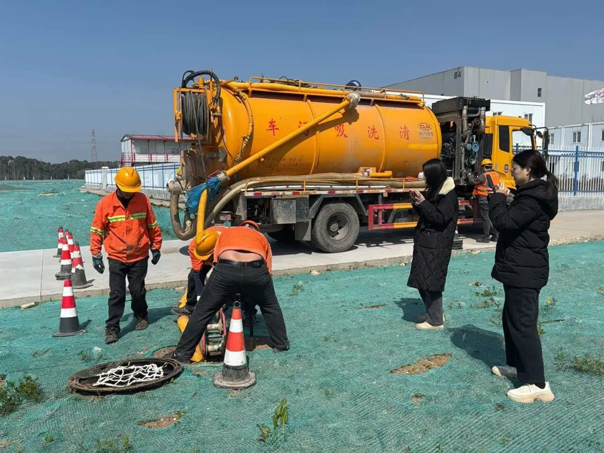 上海南京东路街道管道机器人检测公司/喷涂修复机构/鸿锦康市政