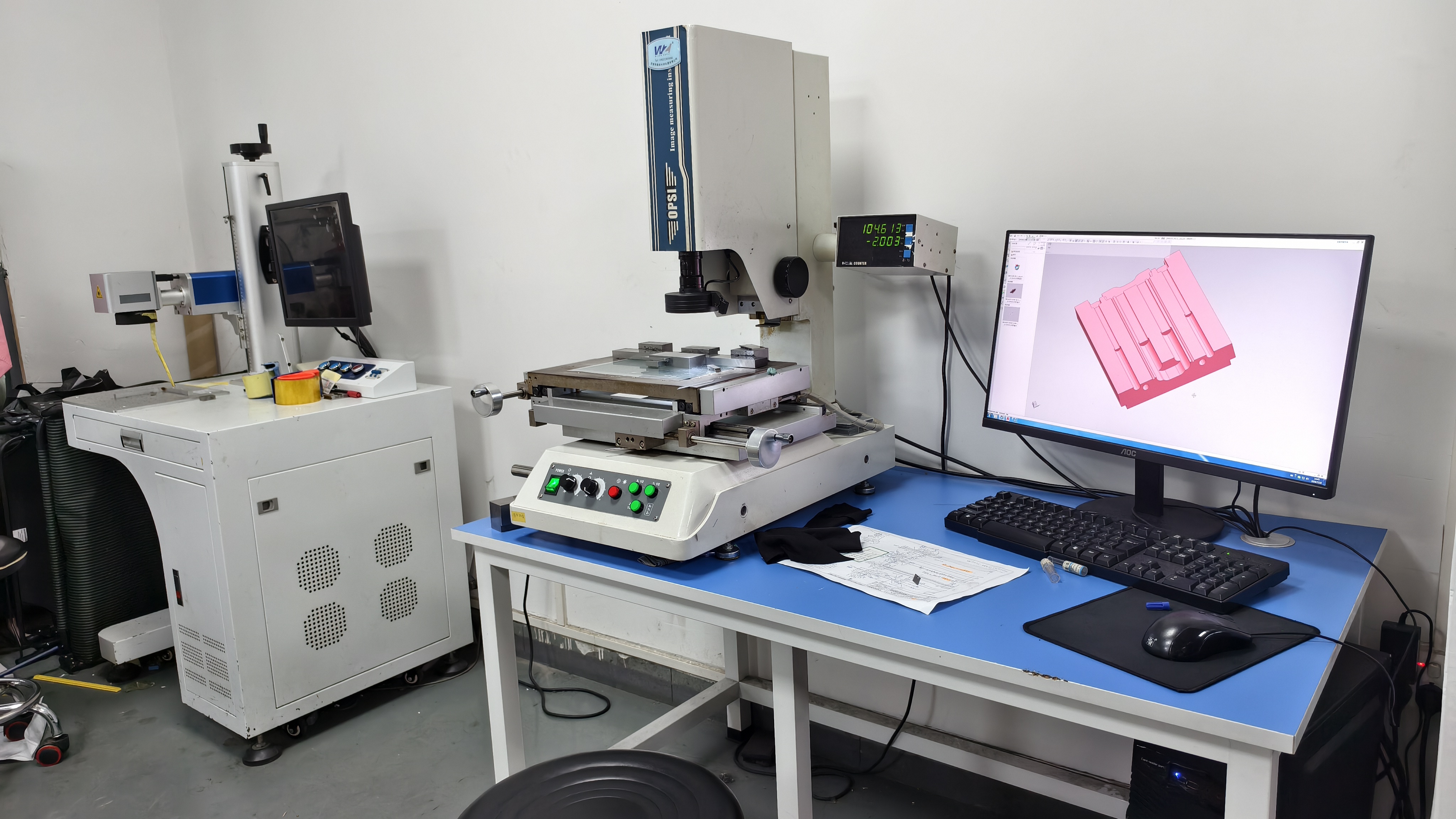 东莞精密模具工厂加工静密连接器塑胶模具7天交样非标定制各种高难度精密连接器模具及配件