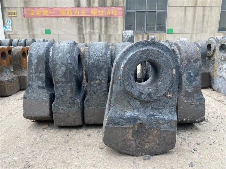 制砂机耐磨锤头 天阔铸造 制砂机耐磨锤头采购