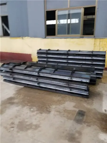 防撞护栏模具价格 防撞墙钢模具用心铸造