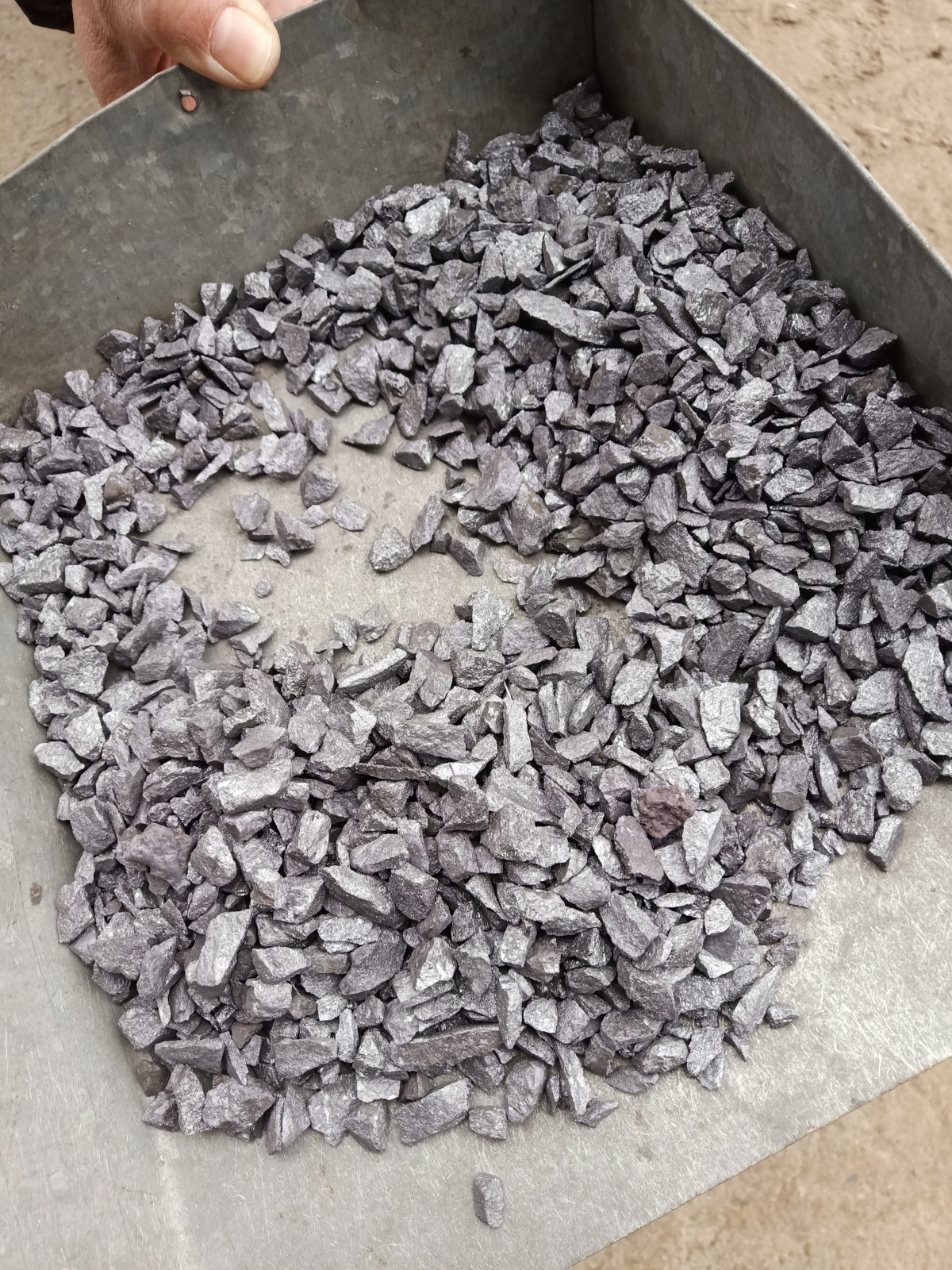 大量出售低碳铬，氮化铬，低碳锰铁，硅粒 - 3