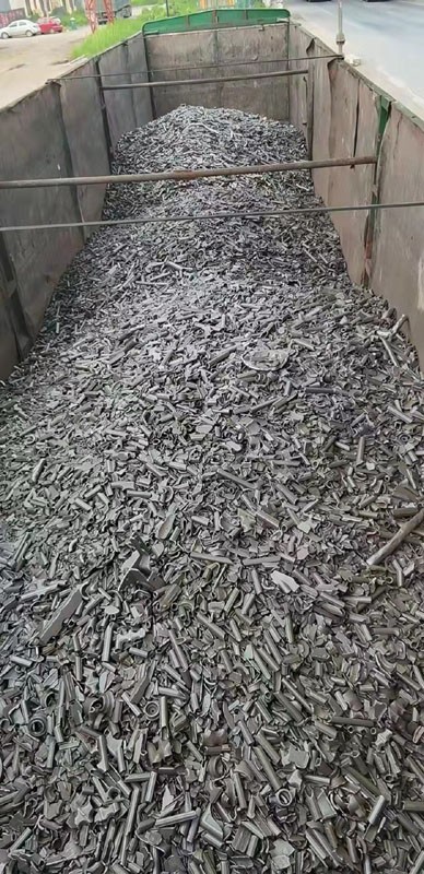 河北优质铸造生铁破碎料发动机壳纺织件破碎料