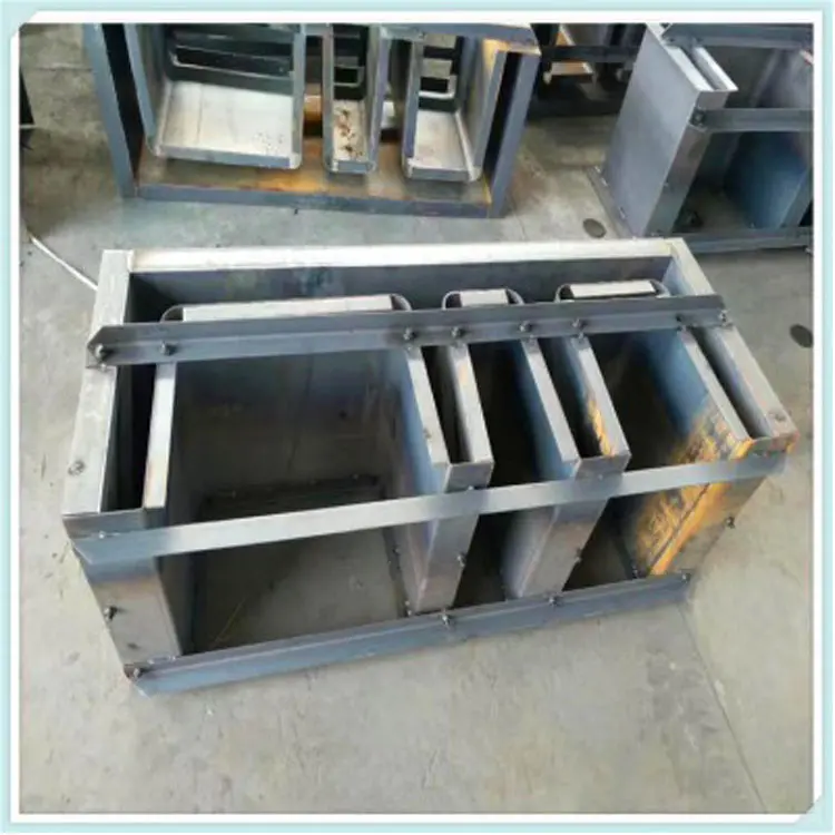 高速埋线槽模具-佰程市政电缆槽模具-铁路电缆槽预制模具-安装快速