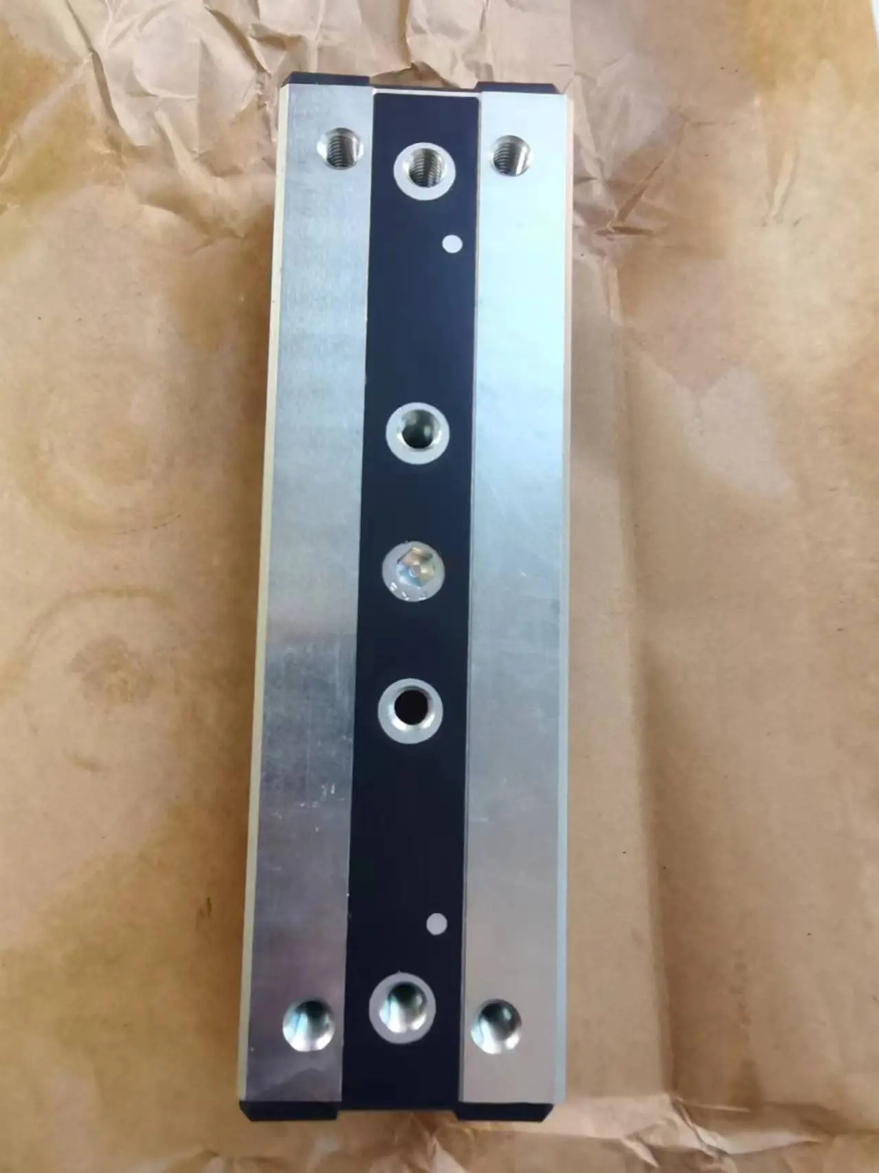NKE43L-4C，NKE43L-5A多用于锻造冶金精密铸件ROLLON滑轨NKE43L-4B - 3