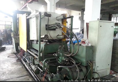 转让在位在用力劲280T热室压铸机一台 二手机床 压铸机