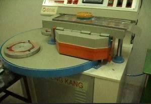 供应离心铸造机合金饰品离心机