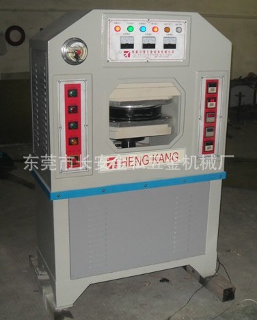 供应半自动三模头离心铸造机 - 4