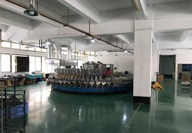 厂家直销聚氨酯浇注机 PU自行车鞍座自动圆盘生产线