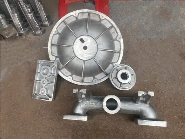 3096913085.jpg